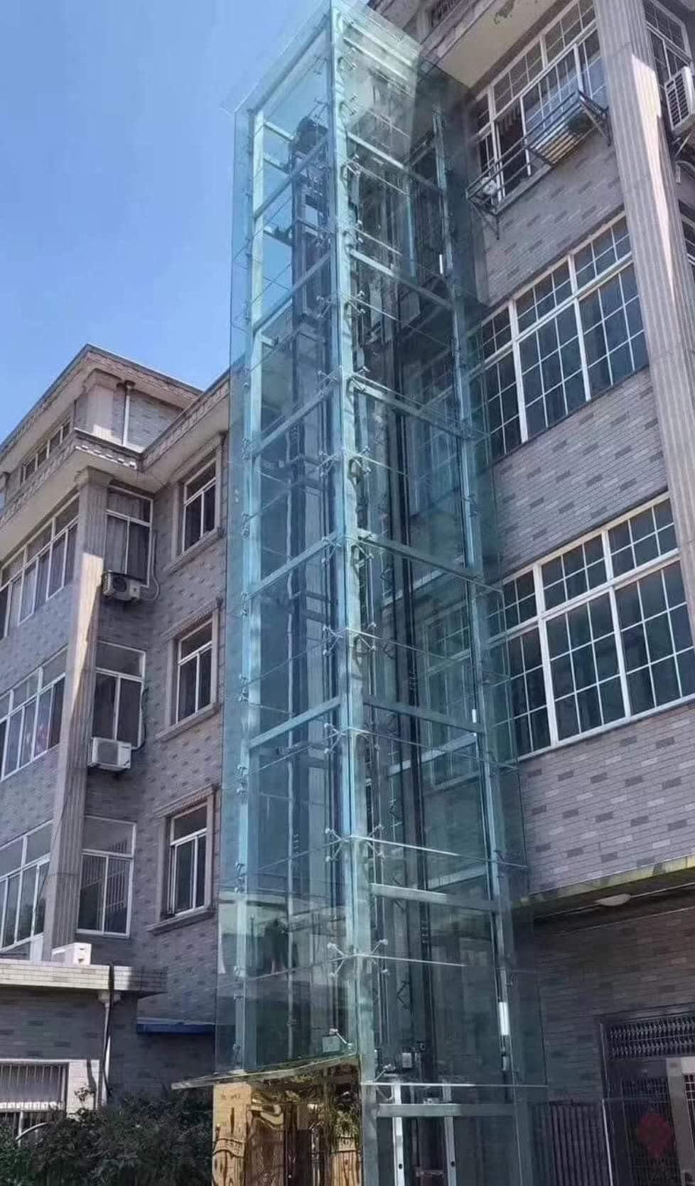  External Elevator